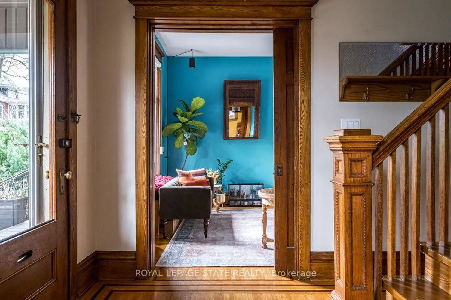 36 Eastbourne Avenue photo 5
