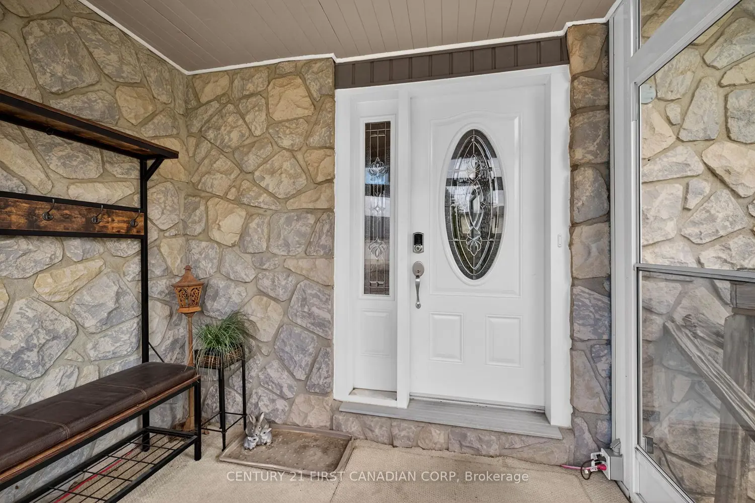1093 Viscount Road photo 3