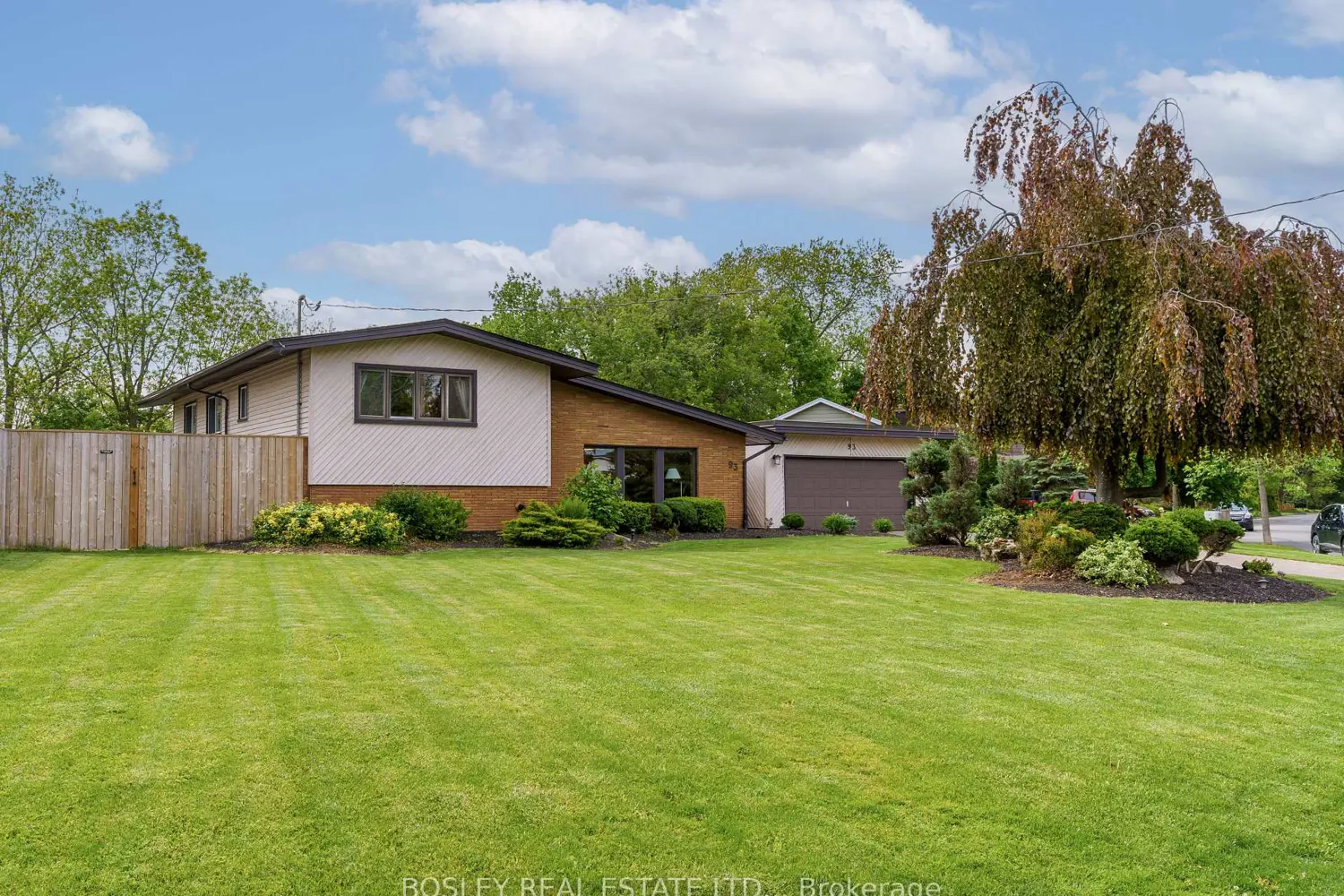 93 Riverview Boulevard