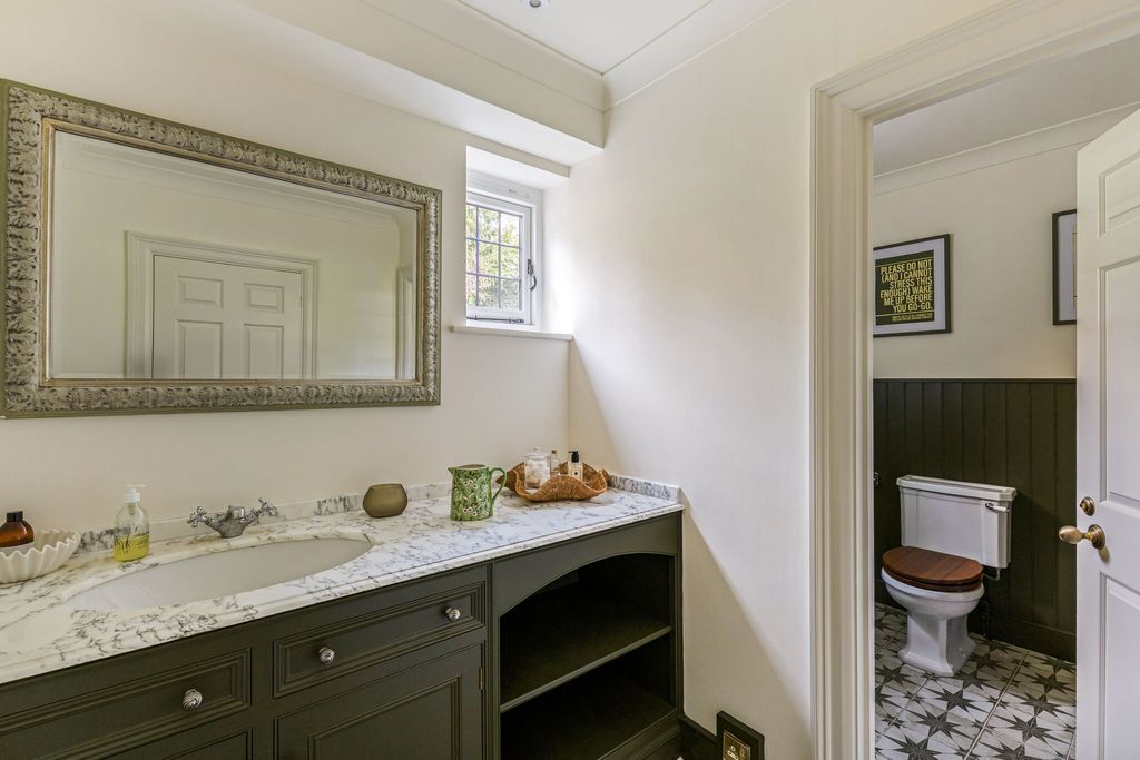Additional image 4 of 6 bed detached house for saleSwifts Close, Moor Park, Farnham GU10