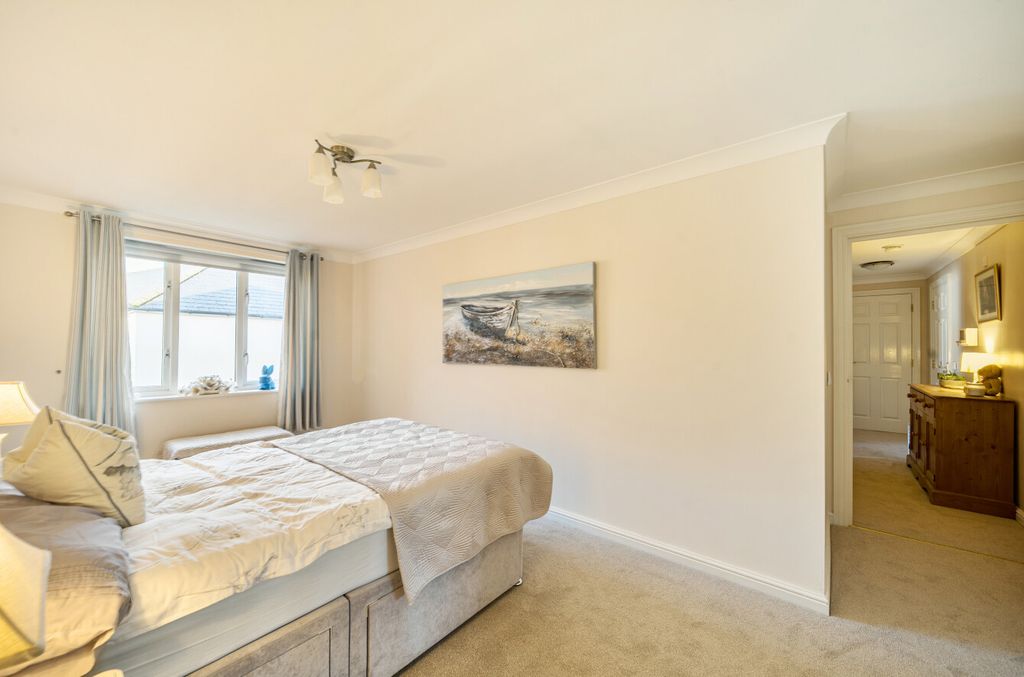 Additional image 12 of 1 bed flat for saleSwan Lane, Faringdon, Oxfordshire SN7