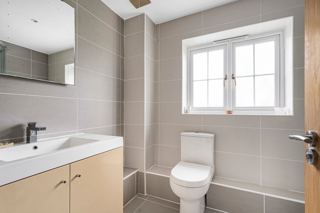Additional image 14 of 5 bed detached house for saleNursery View, Faringdon, Oxfordshire SN7