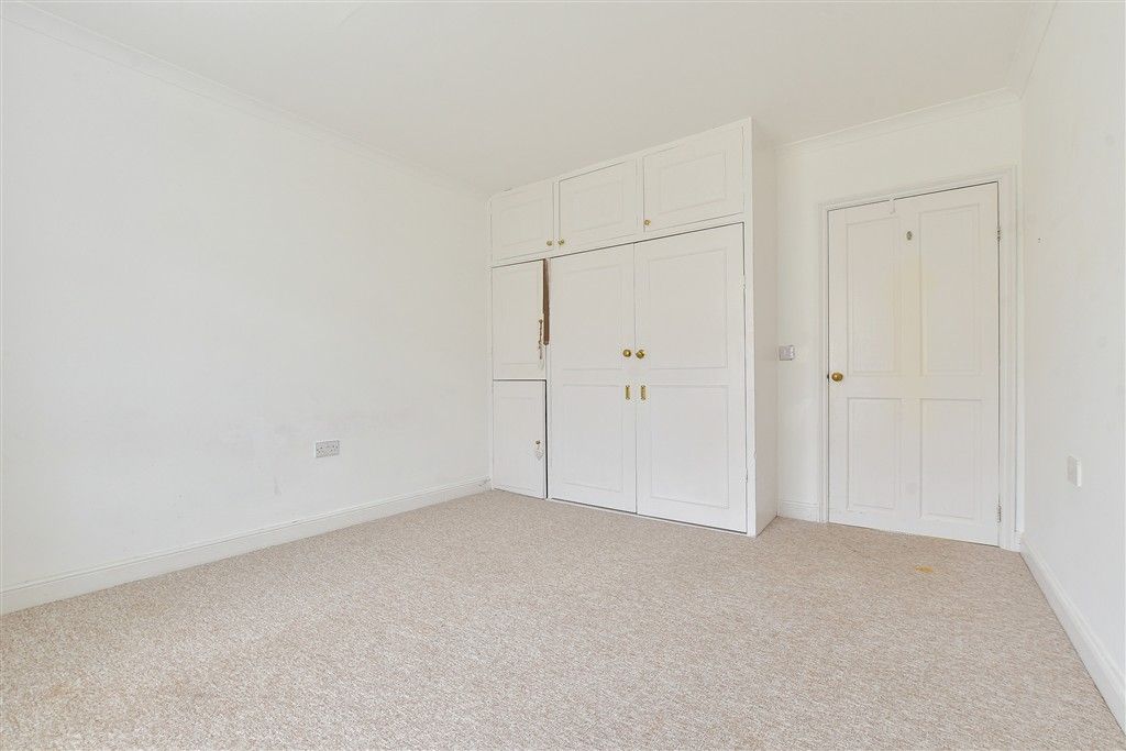 Additional image 16 of 3 bed detached bungalow for saleVictoria Road, Freshwater, Isle Of Wight PO40
