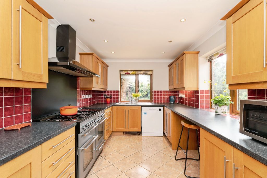 Additional image 5 of 4 bed detached bungalow for saleWalnut Grove, Fakenham NR21