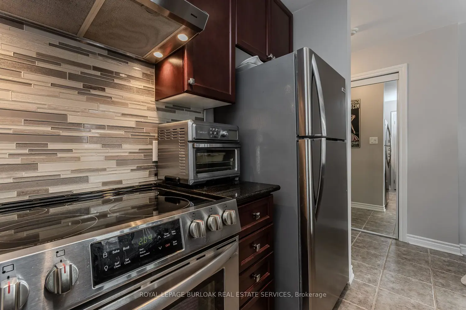 5327 Upper Middle Road 205 photo 4