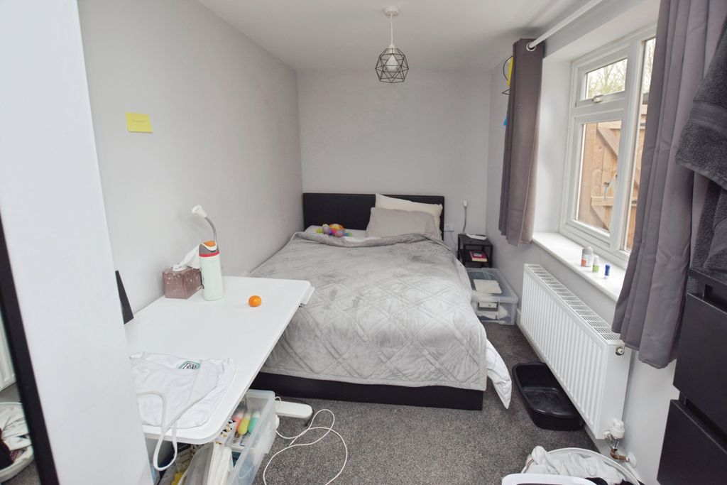 Additional image 7 of 5 bed flat for saleMincinglake Road, Stoke Hill, Exeter, Devon EX4