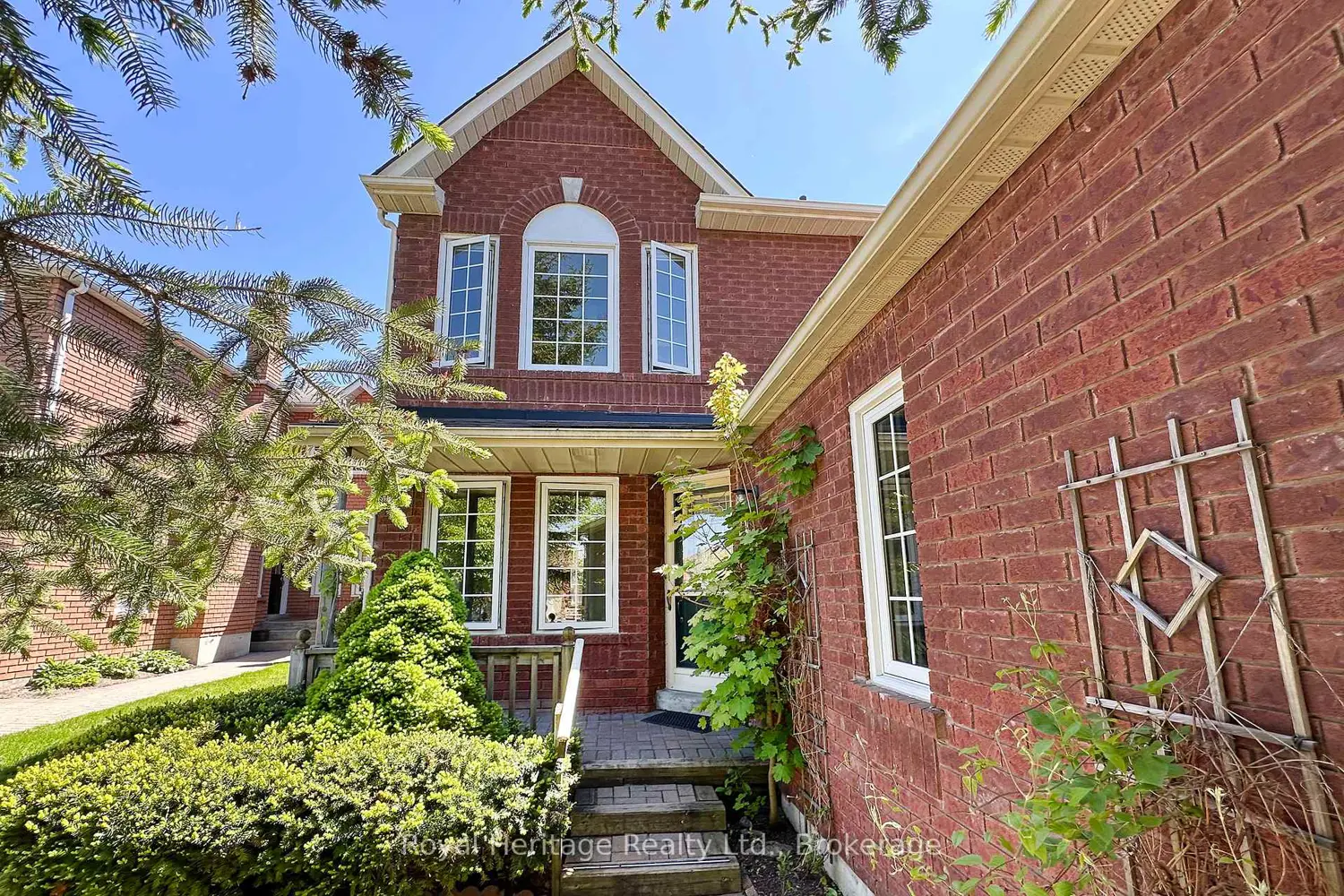 27 Furrow Drive photo 3