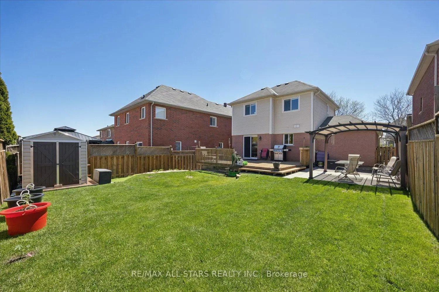 62 Reddenhurst Crescent