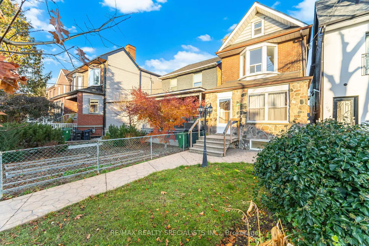 Additional image 17 of 971 Saint Clarens Avenue