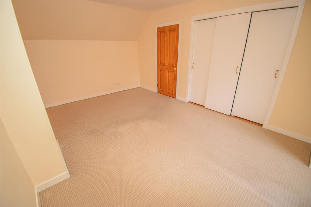 Additional image 18 of 4 bed detached house for saleNew House & Broomhill Cottage, Balnain, Drumnadrochit IV63