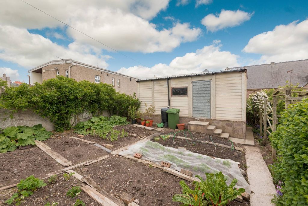 Additional image 34 of 4 bed semi-detached house for saleSpringbank, Victoria Road, Eyemouth TD14