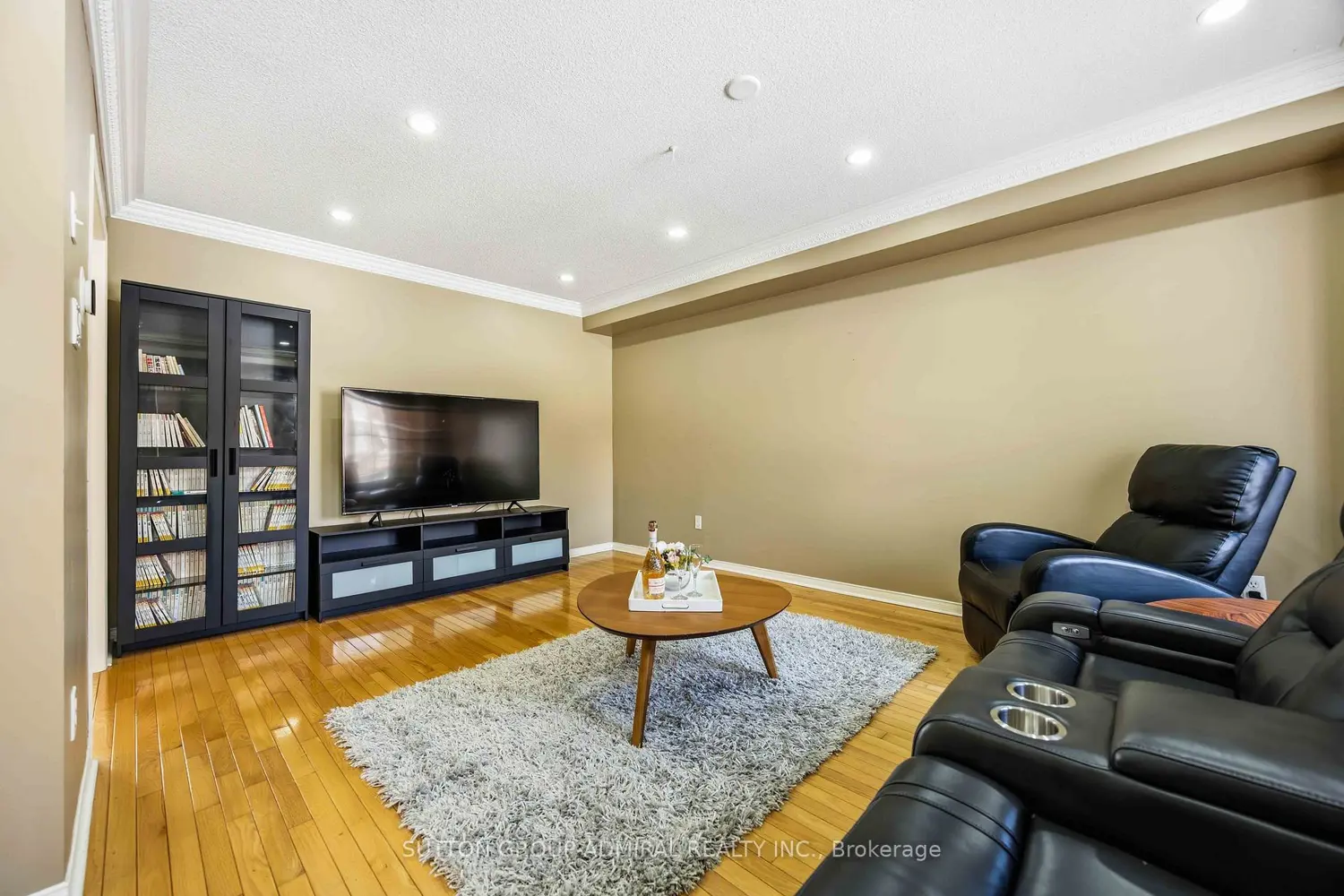 Additional image 4 of 75 James Scott Road