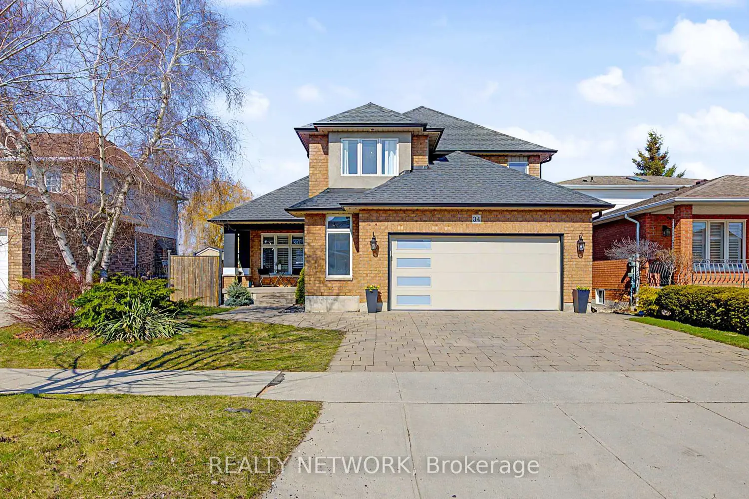 34 Highbury Drive photo 4