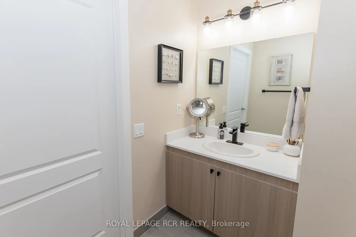 Additional image 12 of 310 Broadway Avenue 309