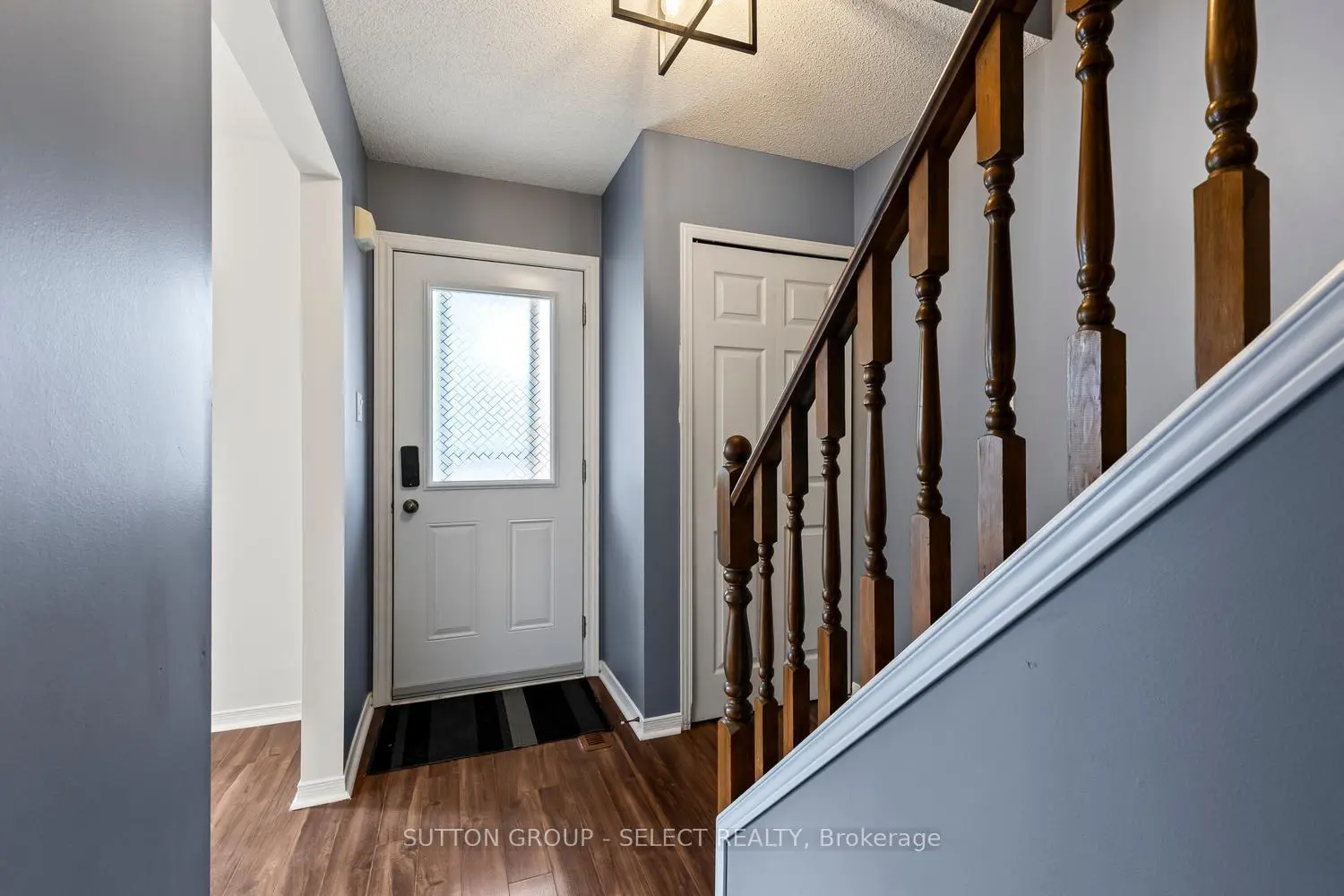 20 Kernohan Parkway 16 photo 3