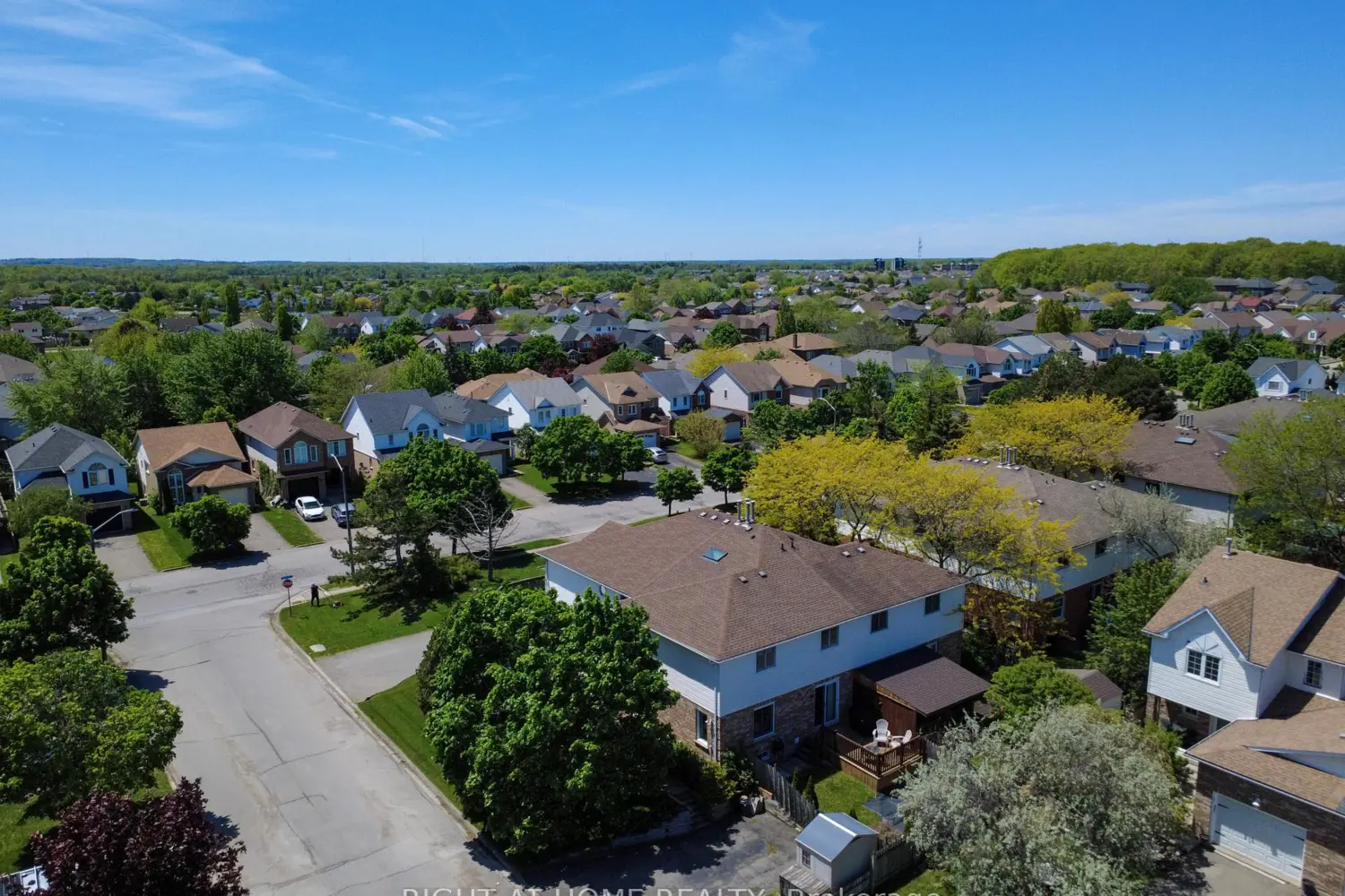 105 Summers Drive photo 4