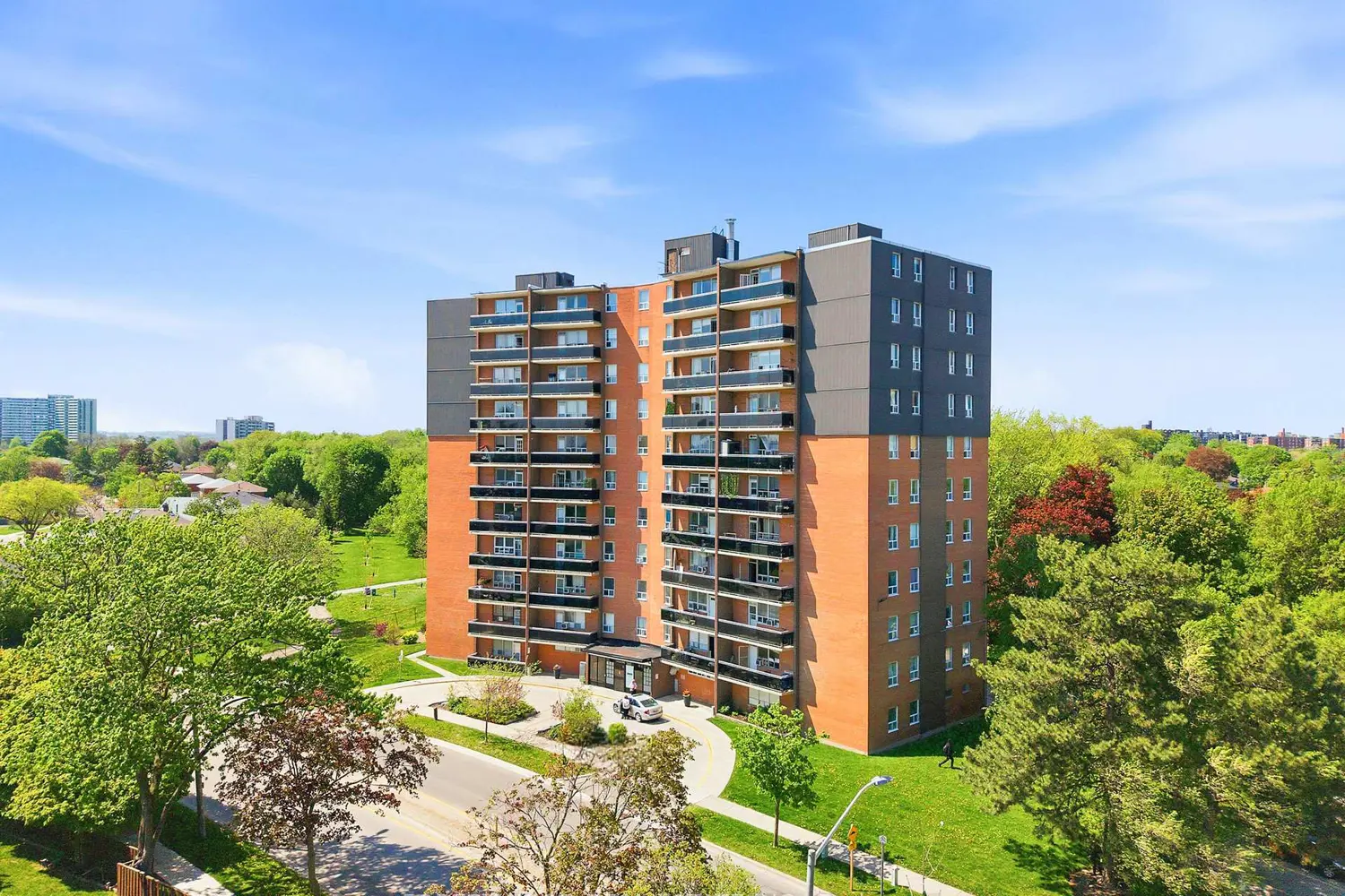 3145 Queen Frederica Drive 506