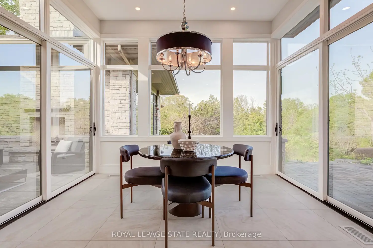 1099 Mineral Springs Road photo 5