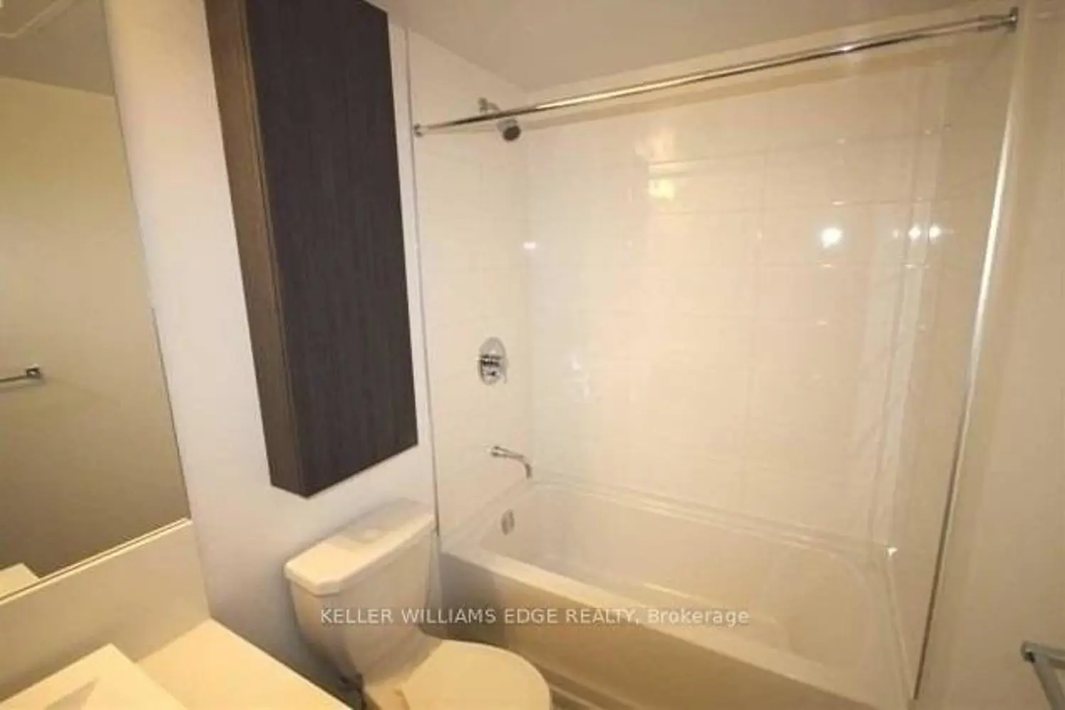 Additional image 7 of 68 Shuter Street 1009