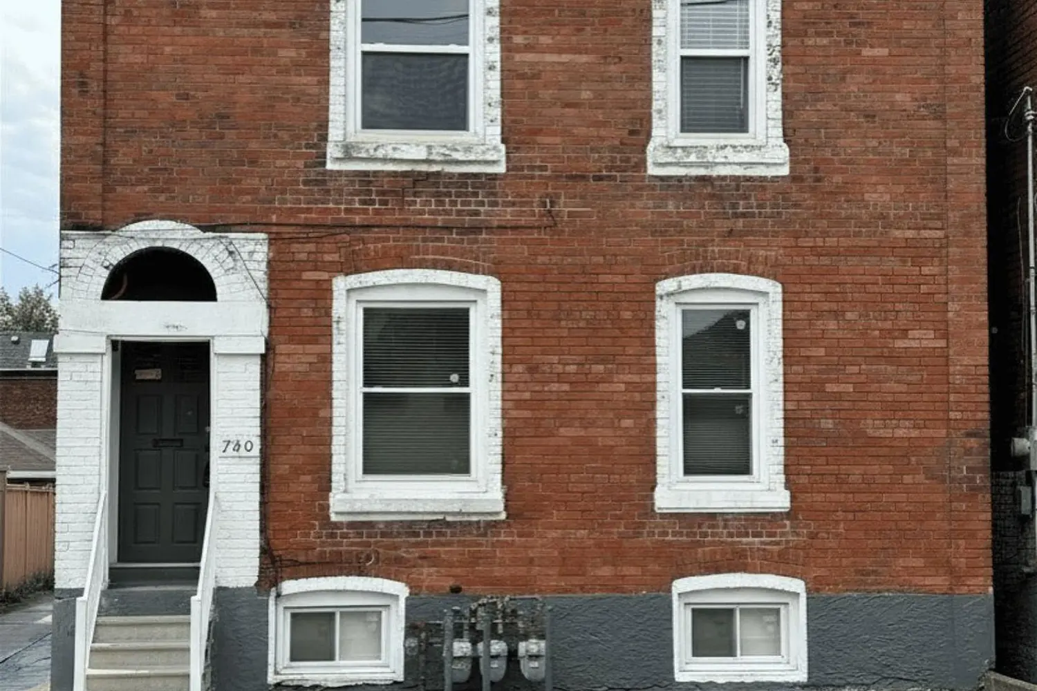 Additional image 2 of 740 Lansdowne Avenue