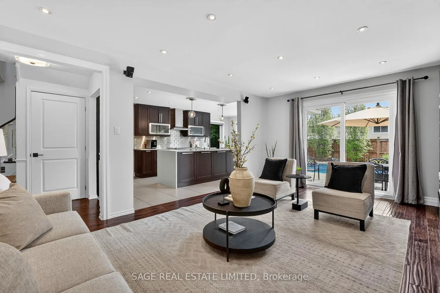 6 Acacia Street photo 3