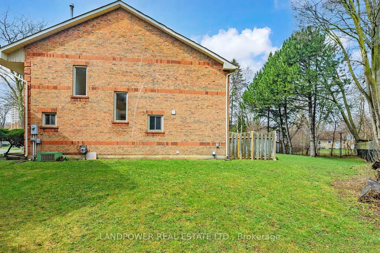 Additional image 20 of 10 Cardwell Avenue 64
