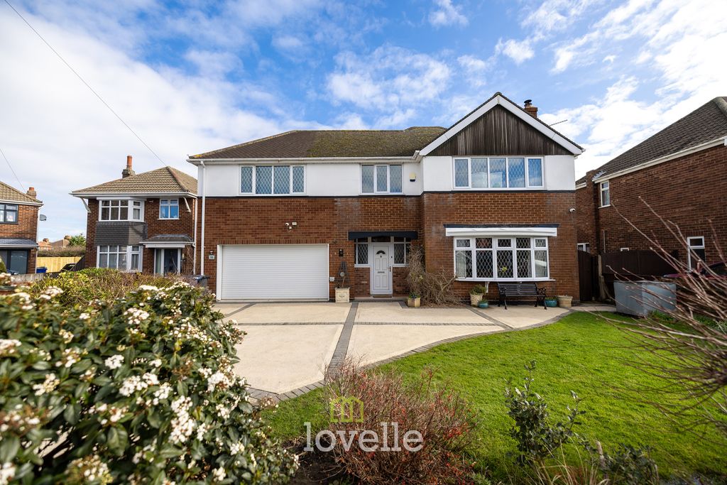 Additional image 3 of 4 bed detached house for saleBeacon Court, Grimsby DN32