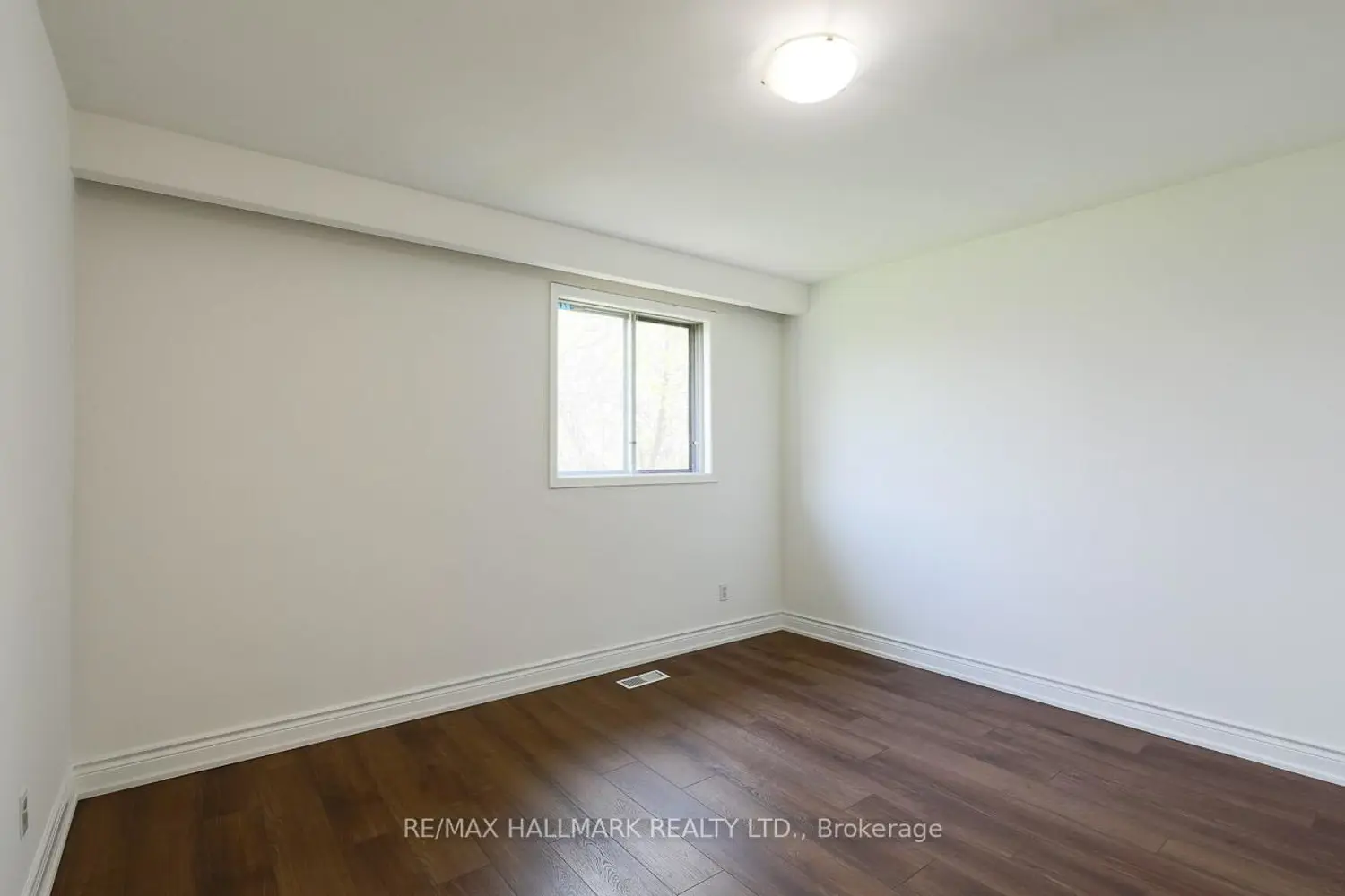 Additional image 8 of 767 Midland Avenue