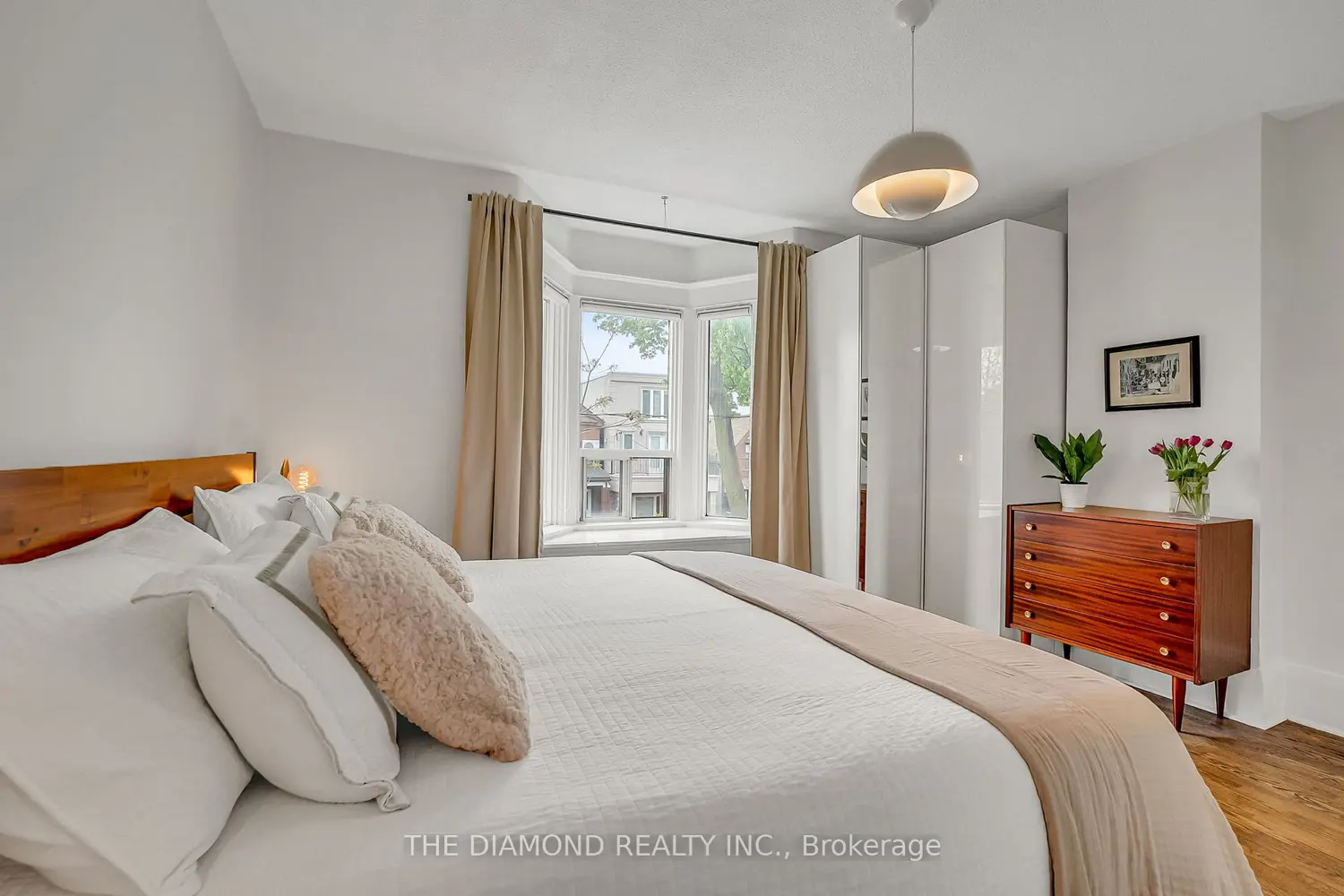 Additional image 11 of 129 Earlscourt Avenue