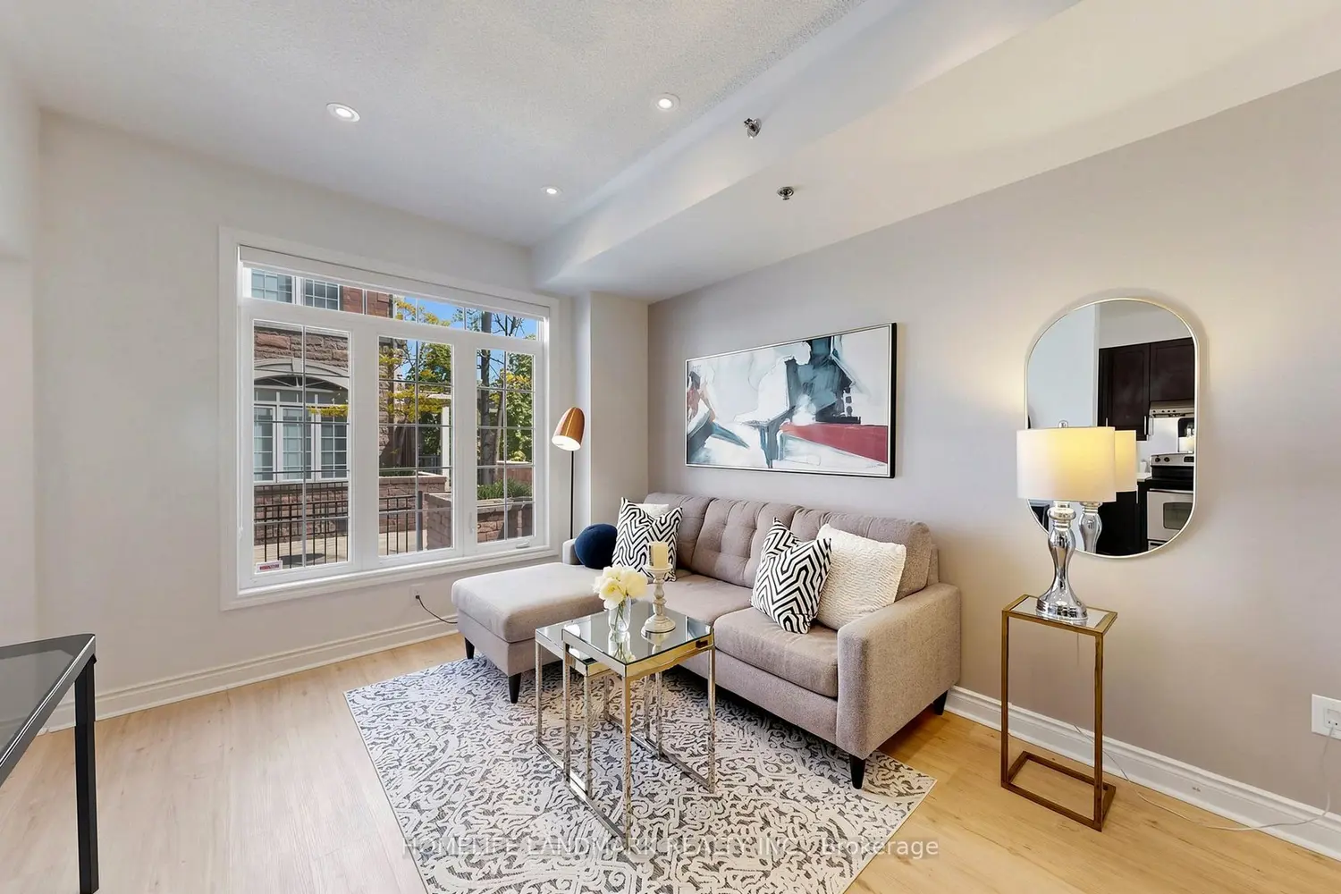 8 Brighton Place 32