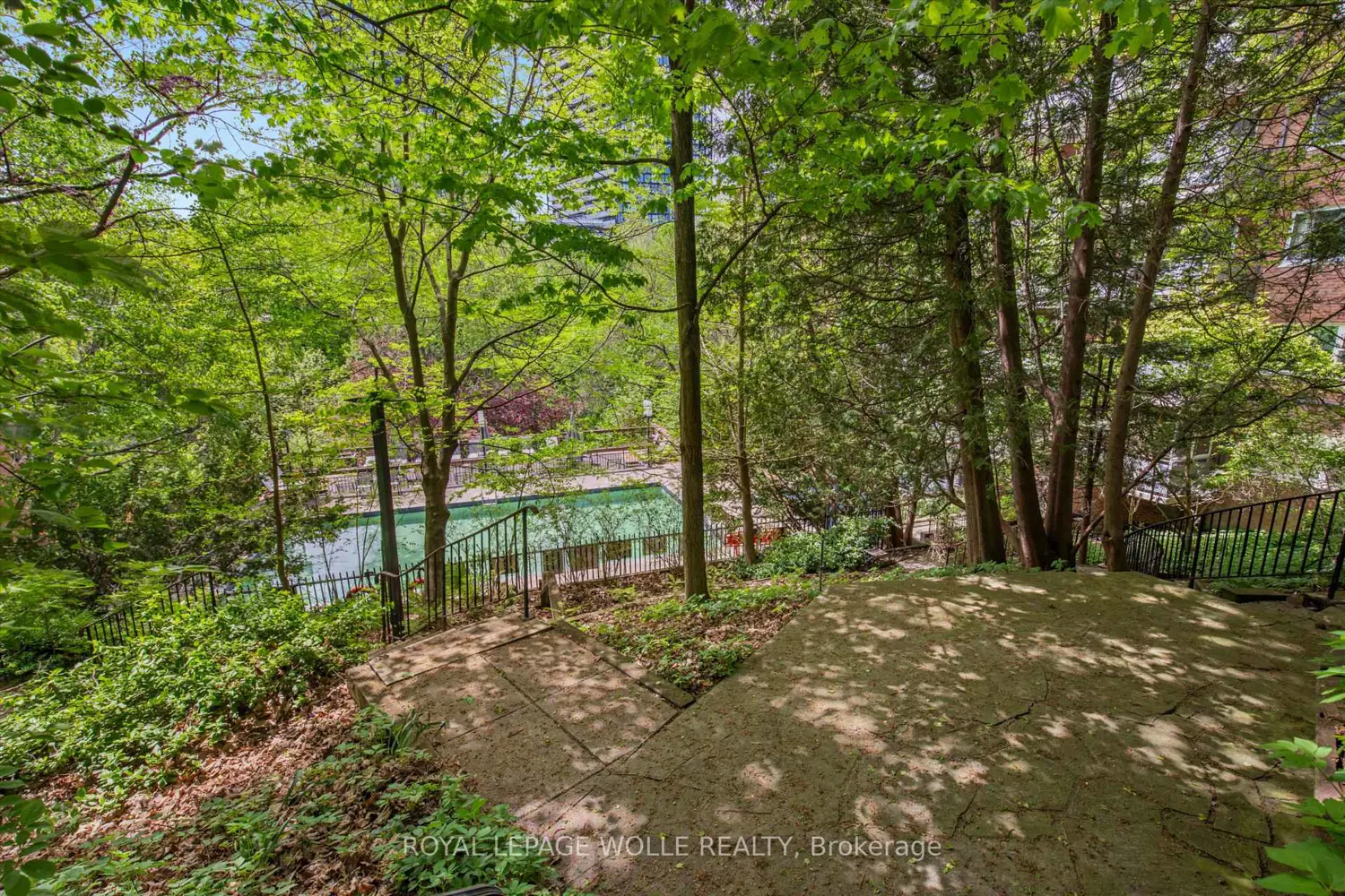 Additional image 16 of 21 Dale Avenue 904