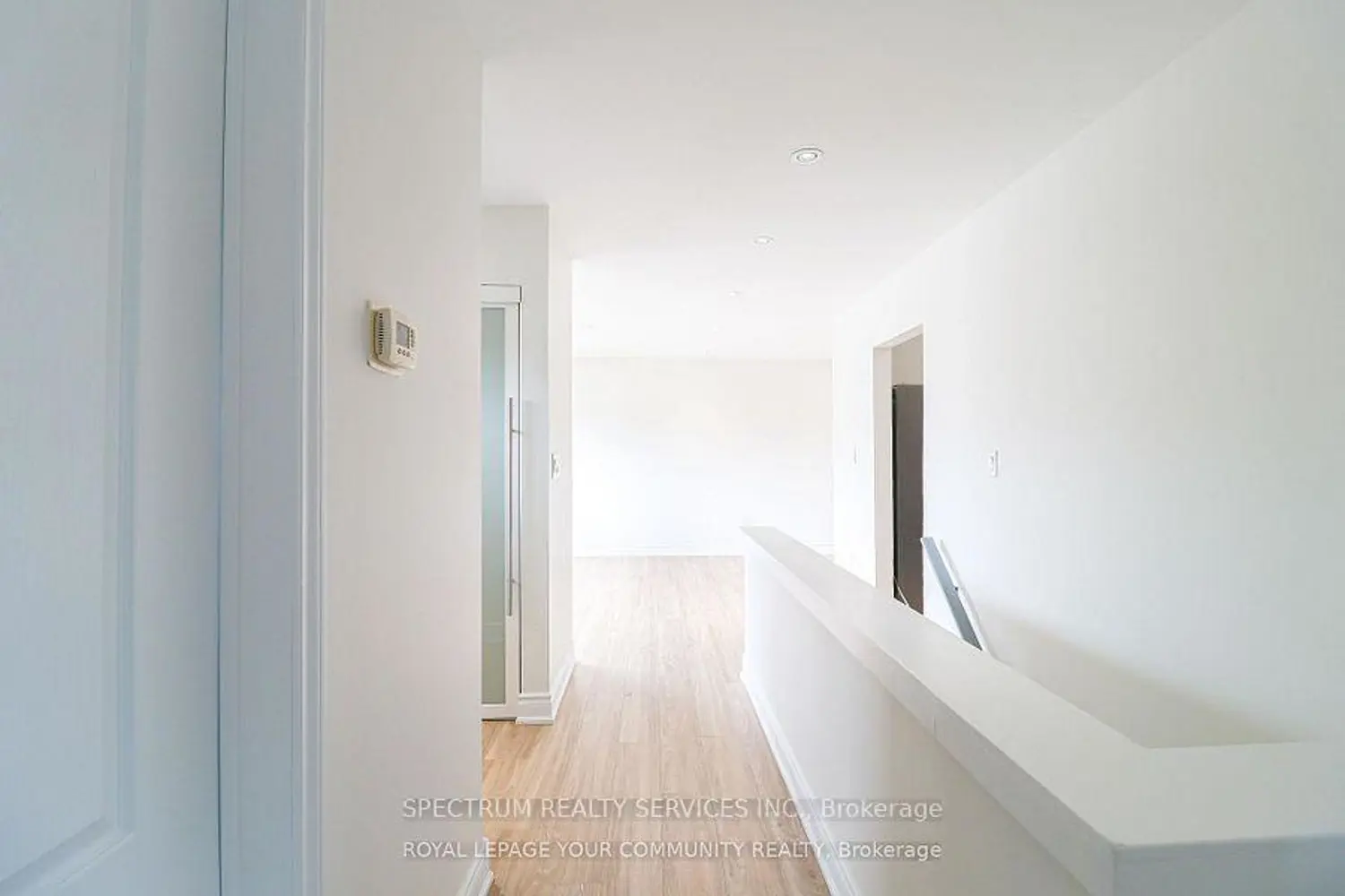 15 Golding Avenue photo 4