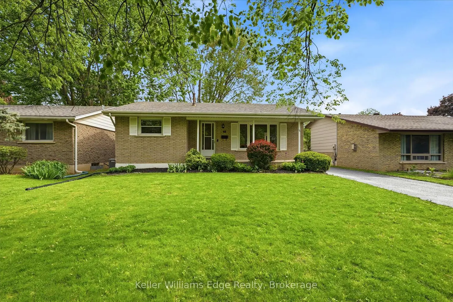 48 Winding Way photo 2
