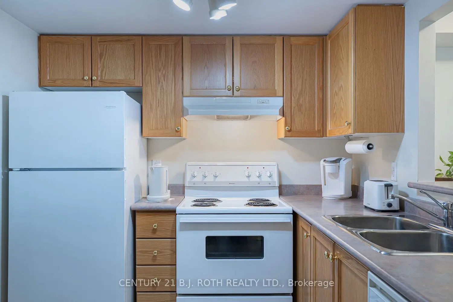 Additional image 4 of 160 Wellington Street 411