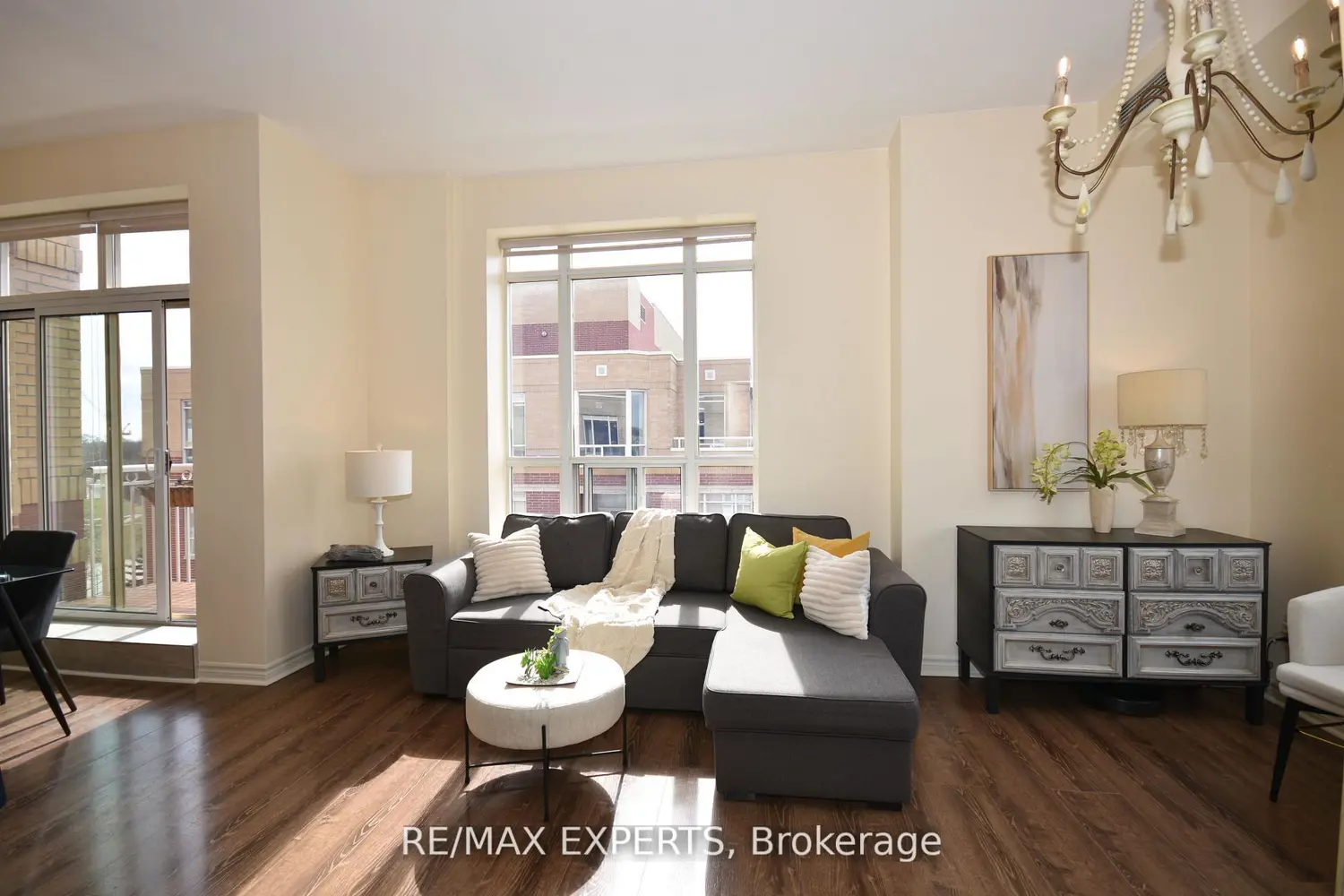 Additional image 10 of 481 Rosewell Avenue 506