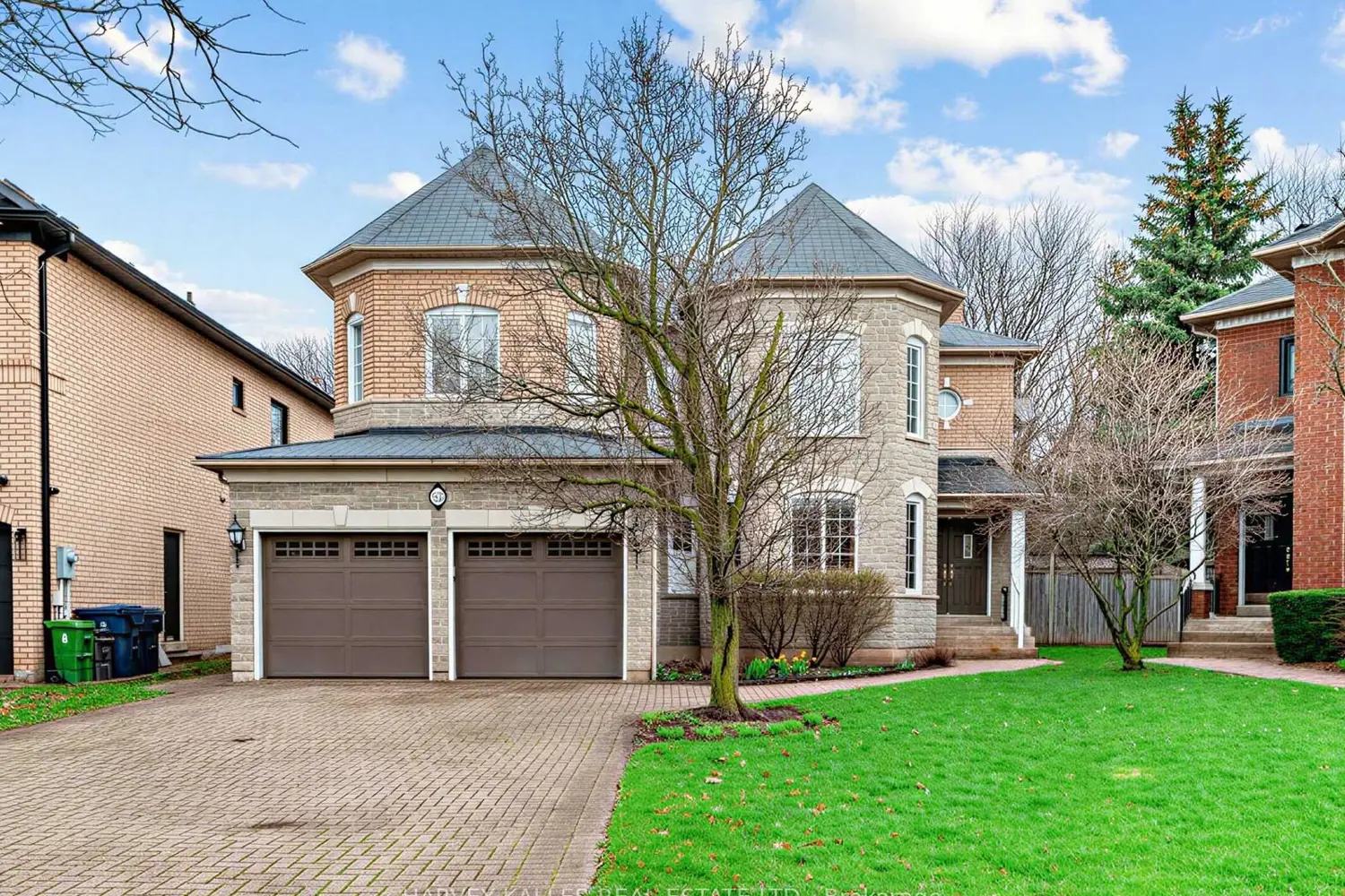 82 Bowring Walk