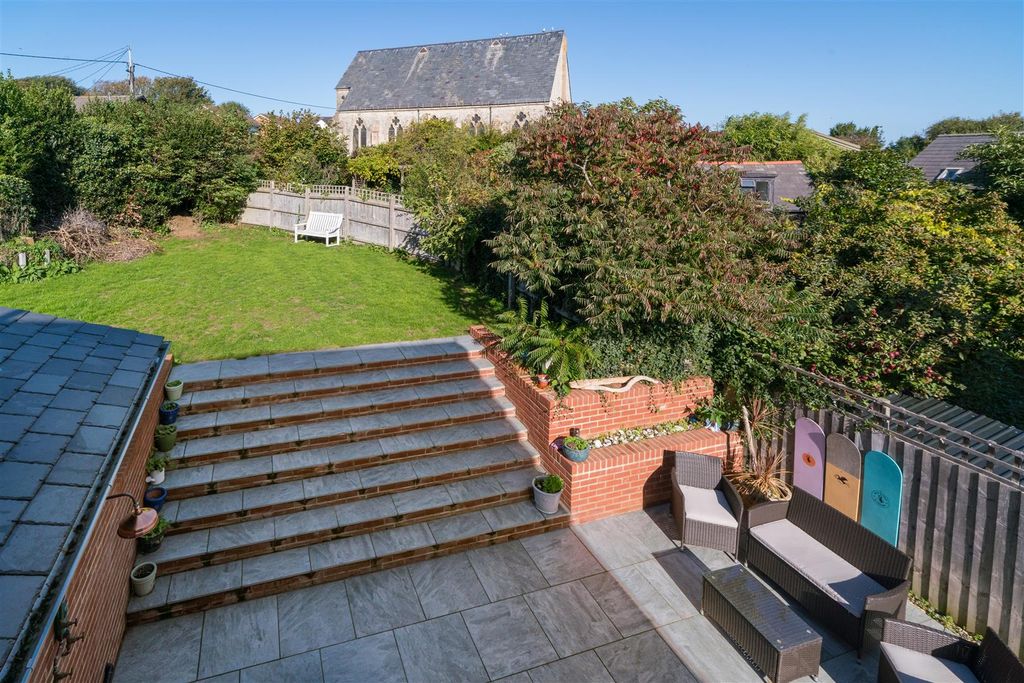 Additional image 11 of 4 bed detached house for saleFreshwater Bay, Isle Of Wight PO40