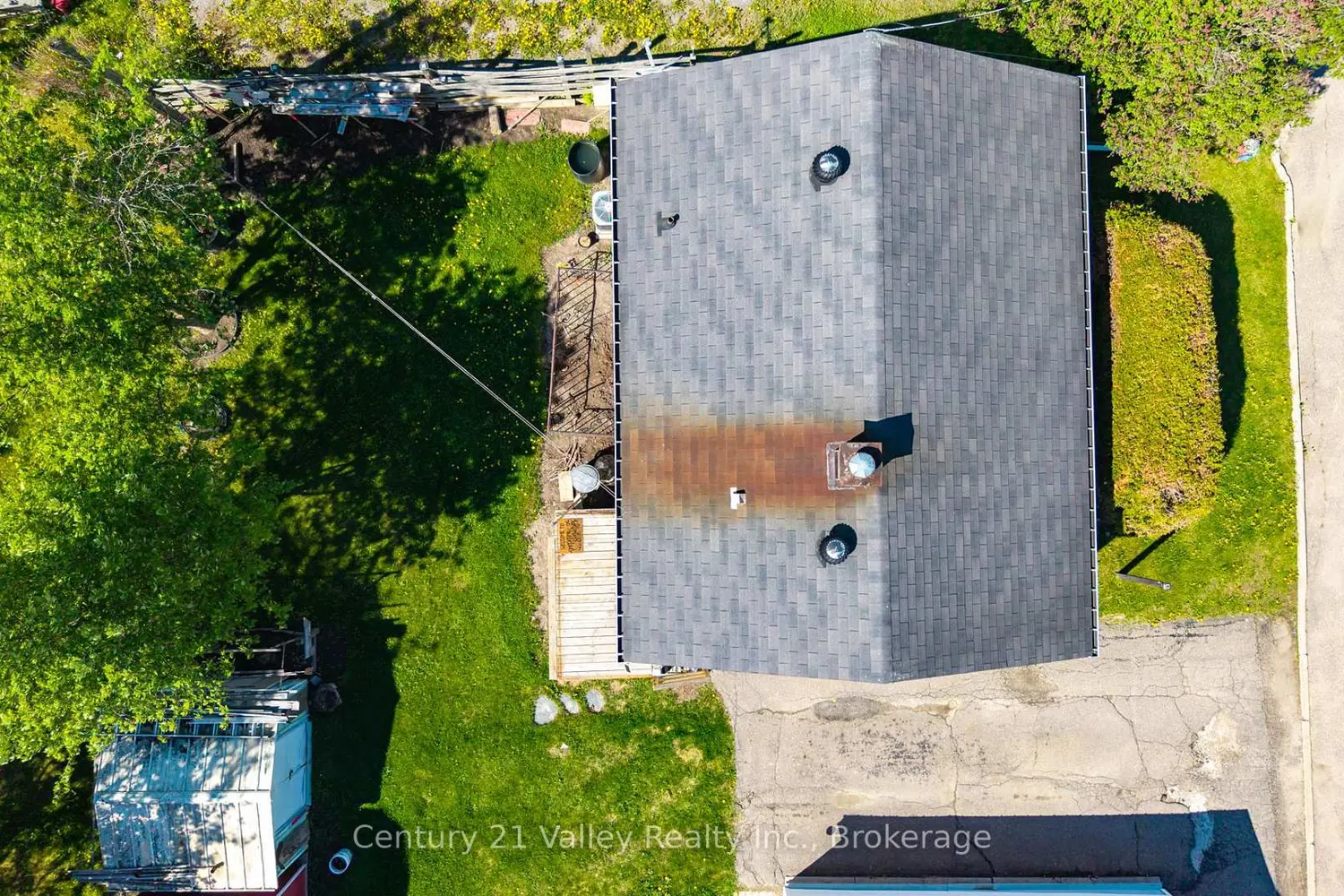 397 Mary Avenue photo 3