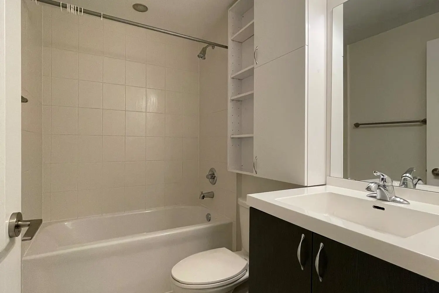 Additional image 8 of 28 Prince Regent Street 240