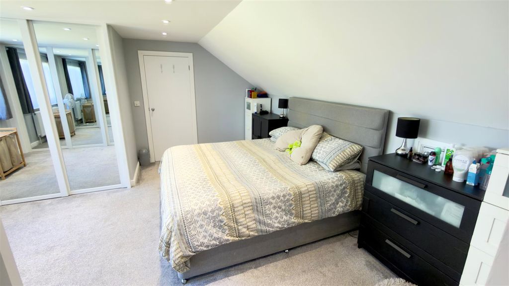Additional image 33 of 5 bed chalet for saleFreshwater Bay, Isle Of Wight PO40