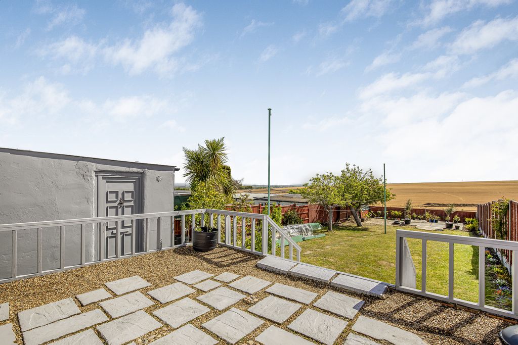 Additional image 15 of 3 bed detached house for saleThong Lane, Gravesend DA12