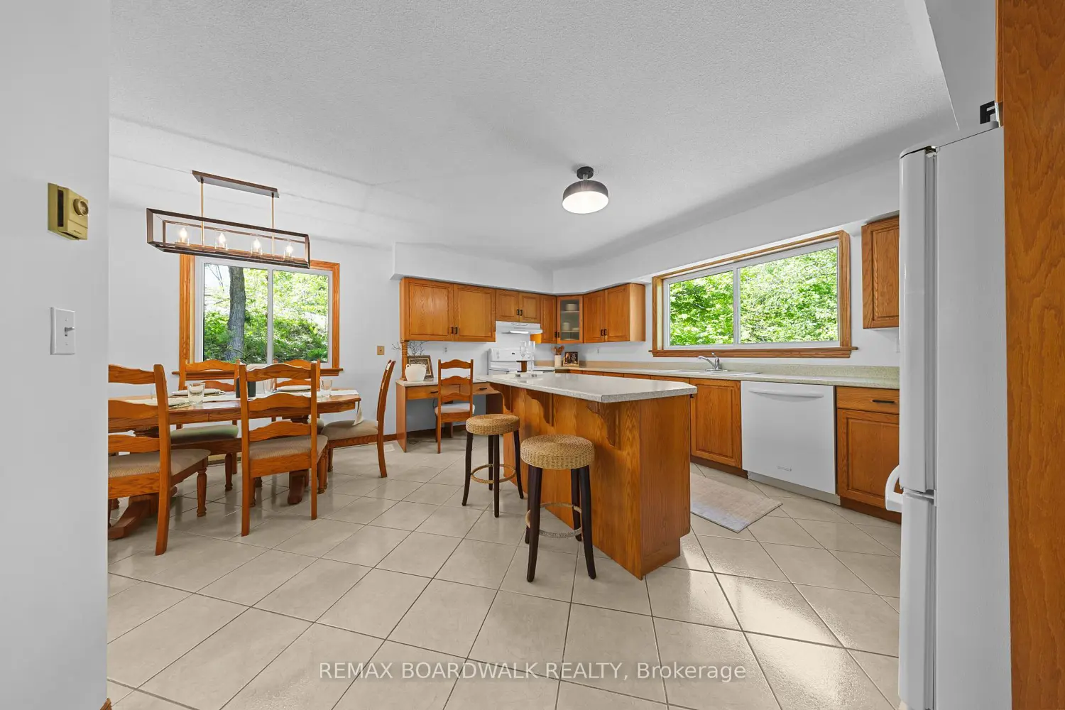 Additional image 4 of 802 Beach Lane