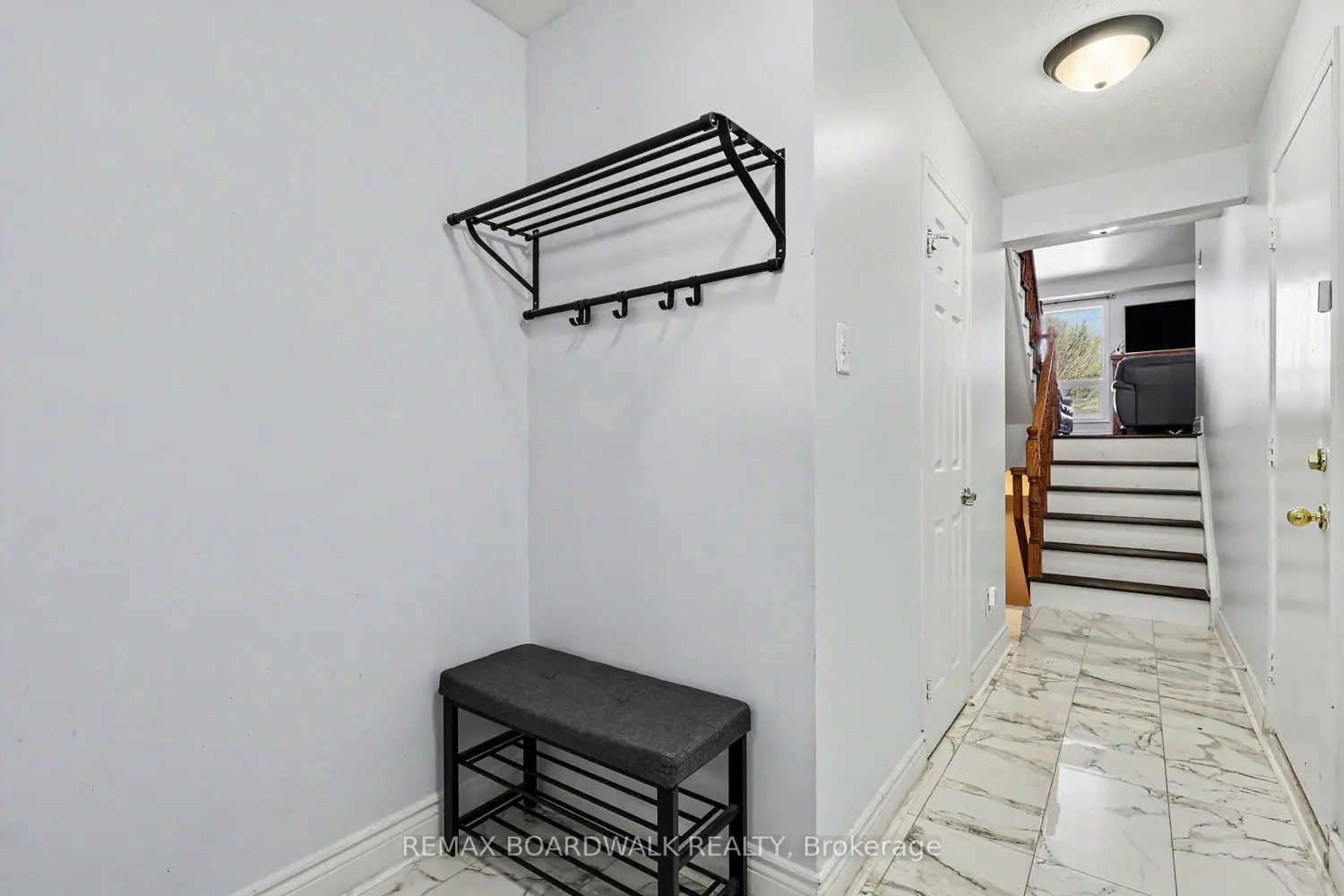 1388 Beaucourt Court photo 3