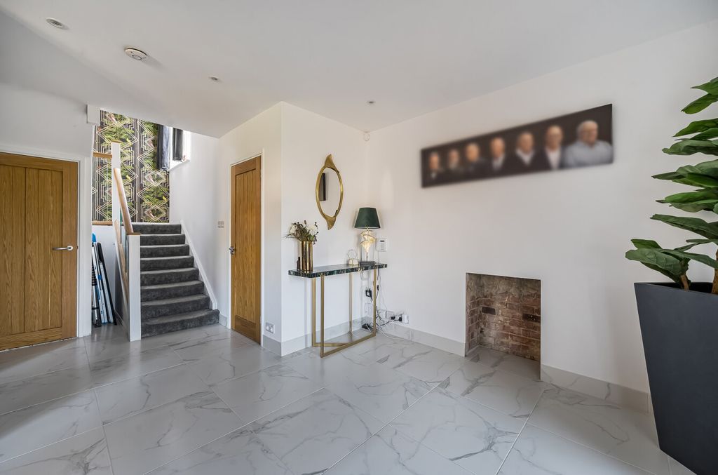 Additional image 3 of 4 bed detached house for saleAshley Road, Farnborough, Hampshire GU14
