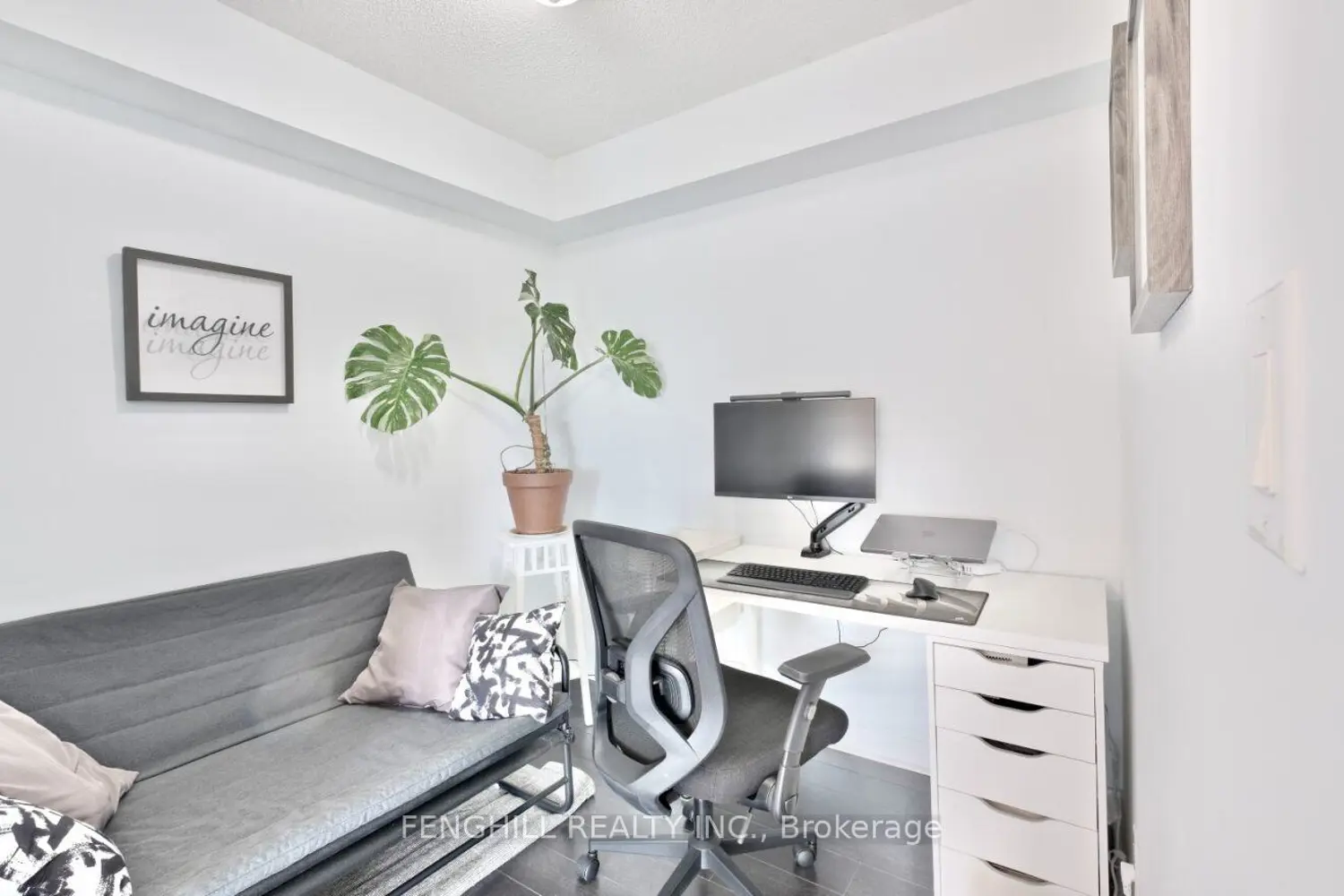 Additional image 11 of 2015 Sheppard Avenue 909