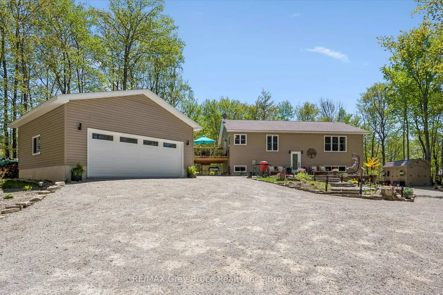 50 Creek Side Crescent