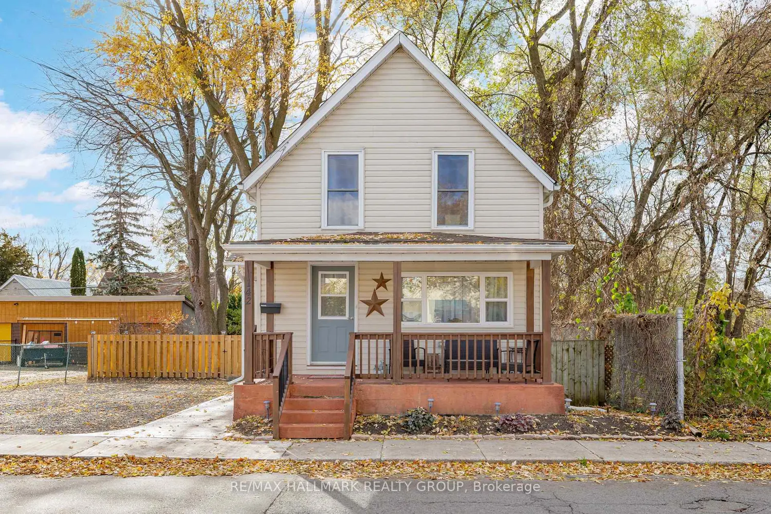 142 Park Street photo 2