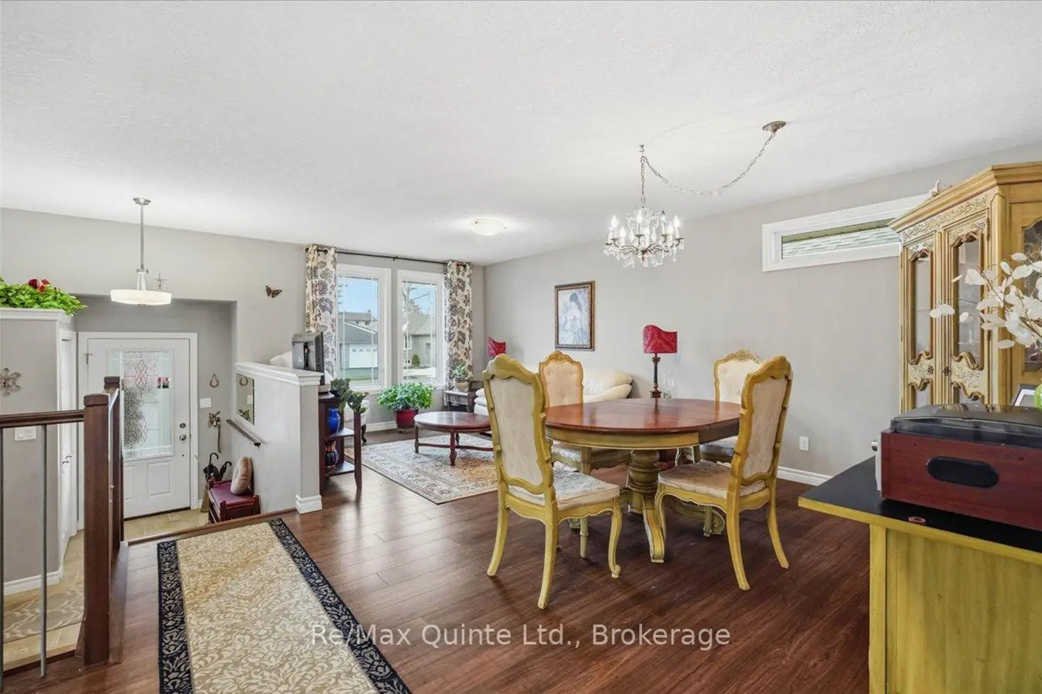 139 Greenhill Lane photo 5