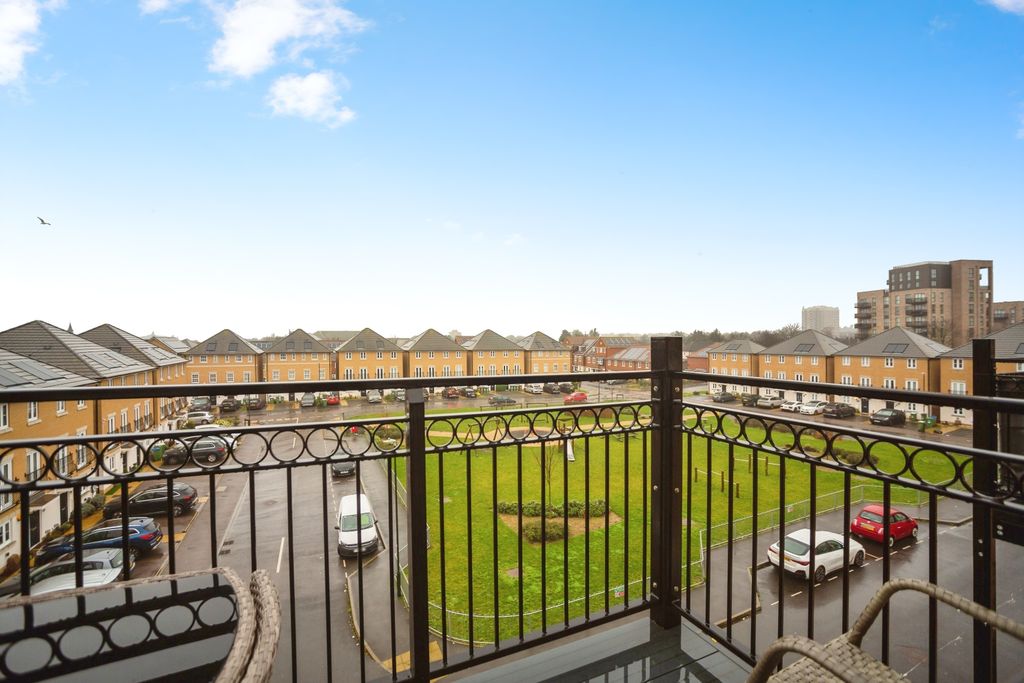 Additional image 14 of 2 bed flat for sale4 Sayers Way, Erith DA8