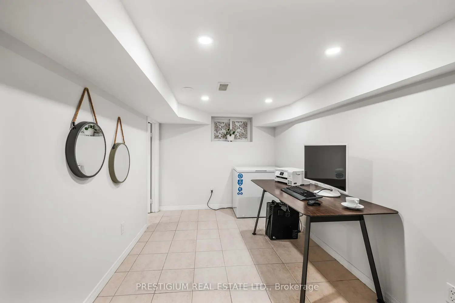 Additional image 15 of 556 Davisville Avenue